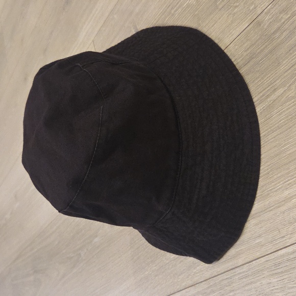 Baggu Bucket Hat- Black - Picture 2 of 4